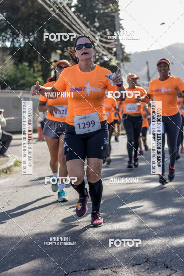 Buy your photos of the eventWest Run on Fotop
