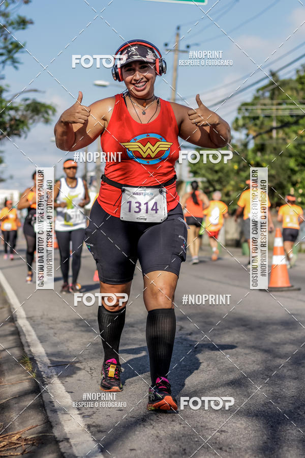 Buy your photos of the eventWest Run on Fotop