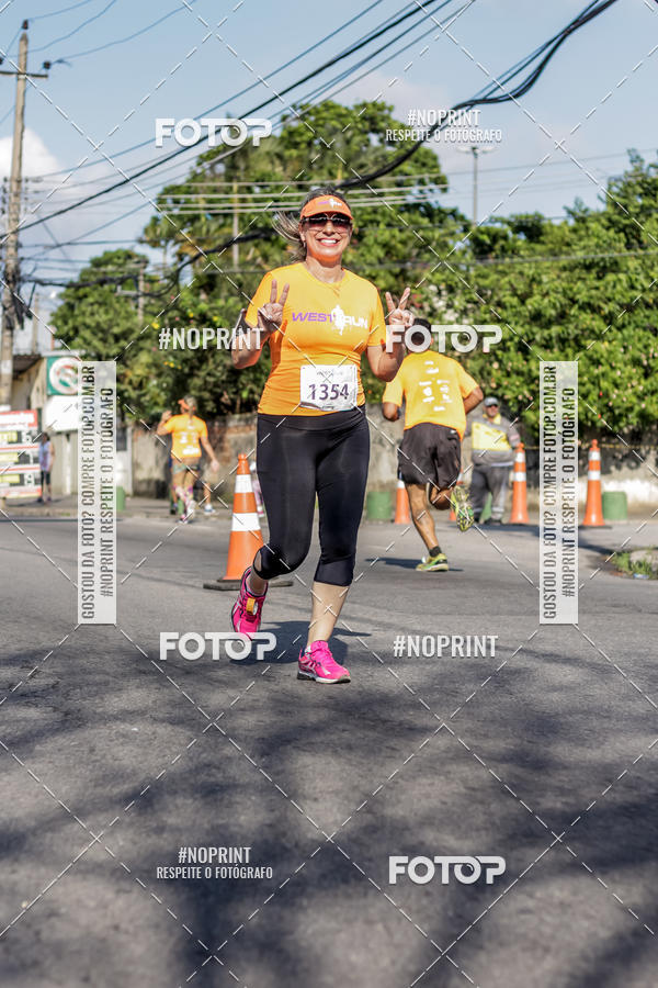 Buy your photos of the eventWest Run on Fotop