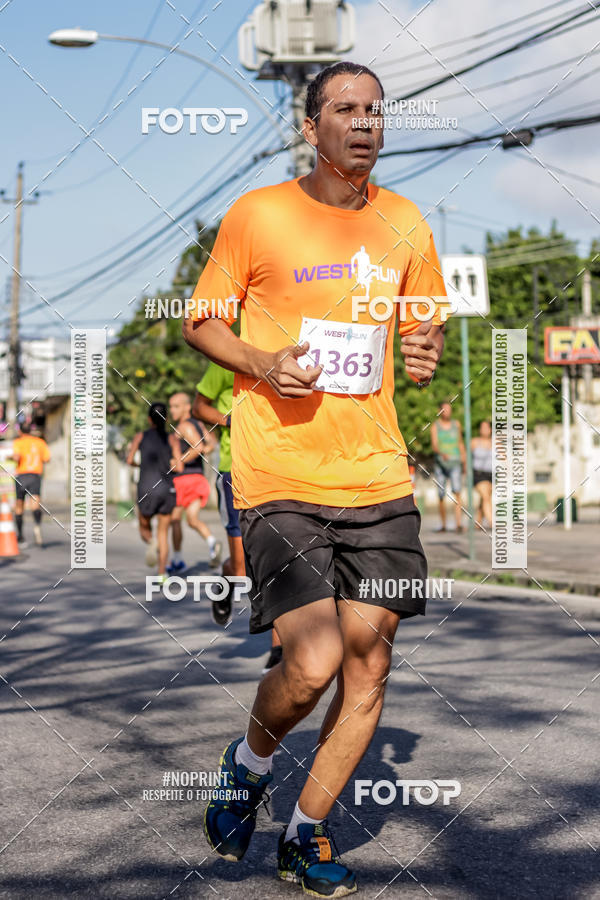 Buy your photos of the eventWest Run on Fotop