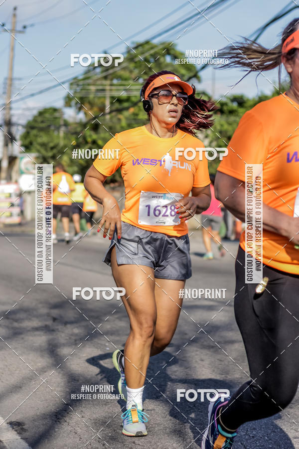 Buy your photos of the eventWest Run on Fotop