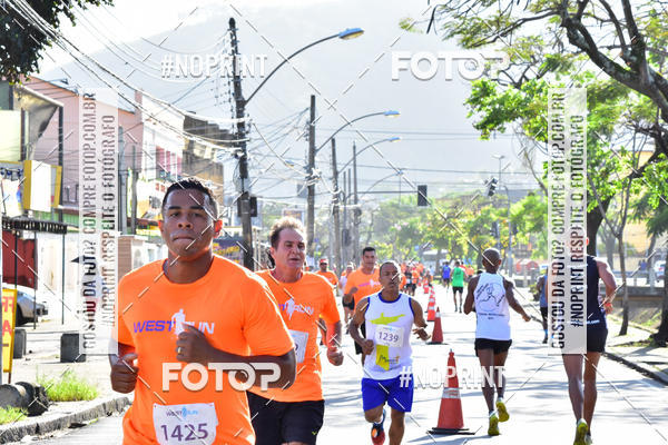 Buy your photos of the eventWest Run on Fotop