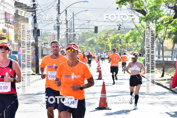 Buy your photos of the eventWest Run on Fotop