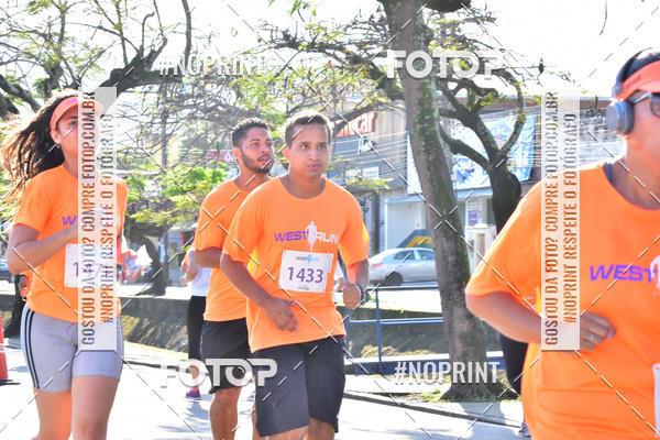 Buy your photos of the eventWest Run on Fotop