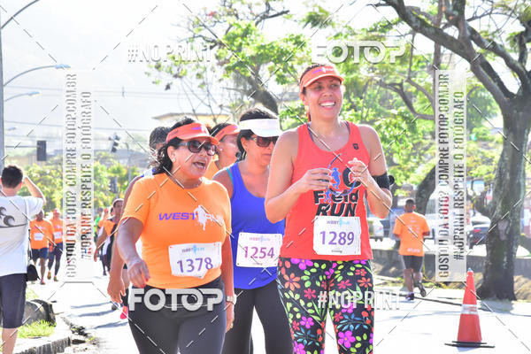 Buy your photos of the eventWest Run on Fotop