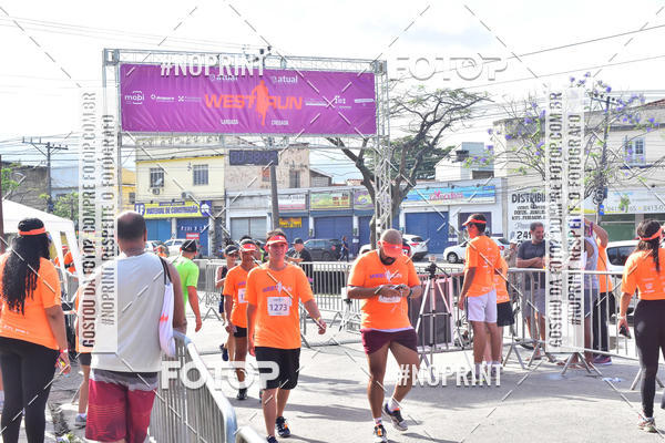 Buy your photos of the eventWest Run on Fotop