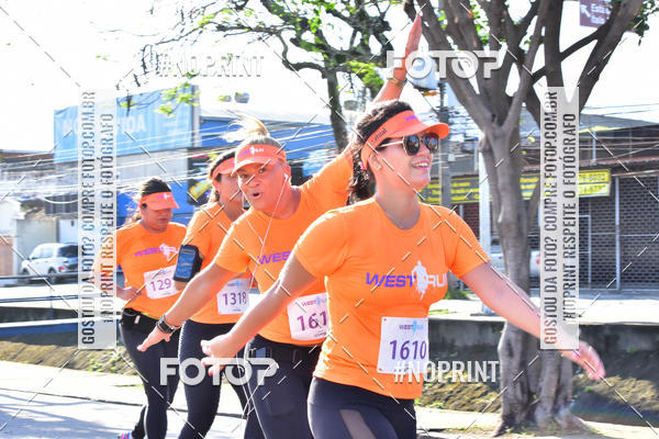 Buy your photos of the eventWest Run on Fotop