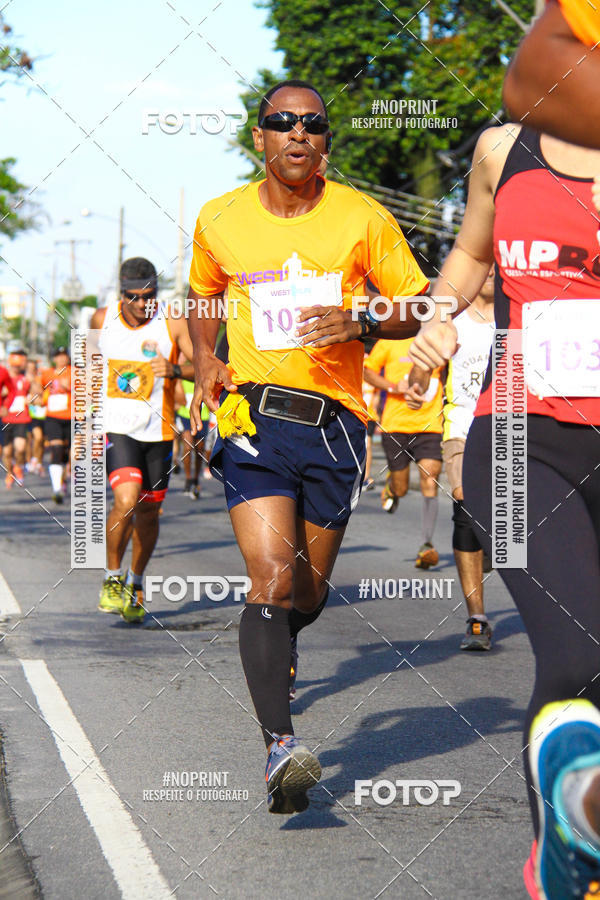 Buy your photos of the eventWest Run on Fotop
