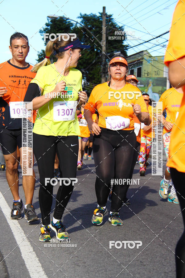 Buy your photos of the eventWest Run on Fotop