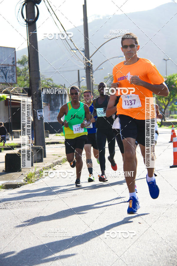 Buy your photos of the eventWest Run on Fotop
