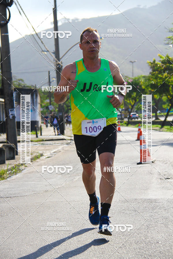 Buy your photos of the eventWest Run on Fotop