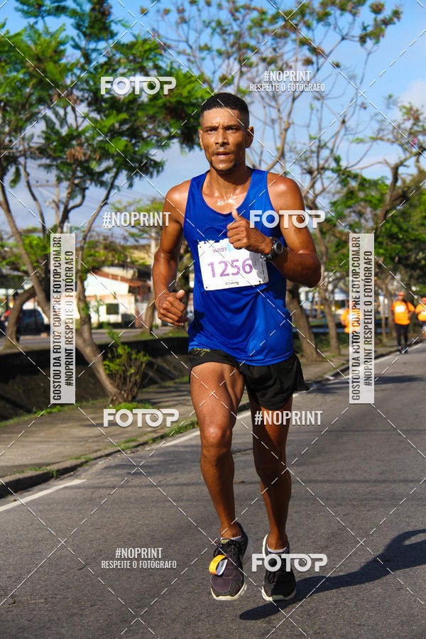 Buy your photos of the eventWest Run on Fotop