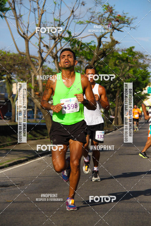 Buy your photos of the eventWest Run on Fotop