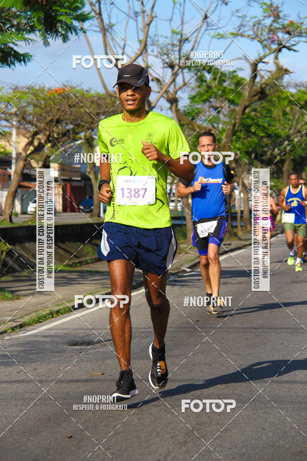 Buy your photos of the eventWest Run on Fotop