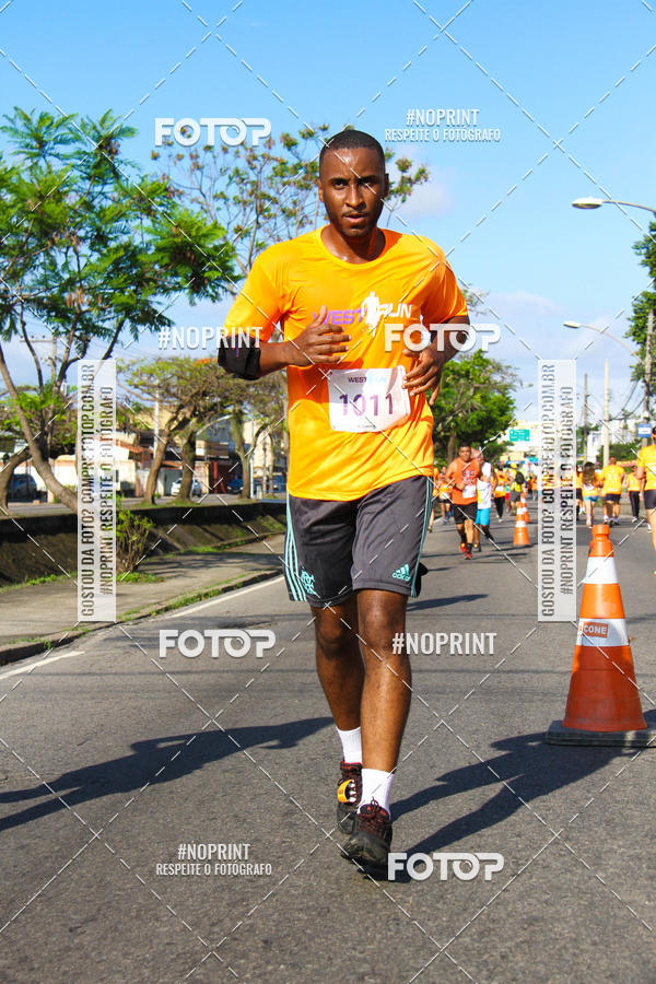 Buy your photos of the eventWest Run on Fotop