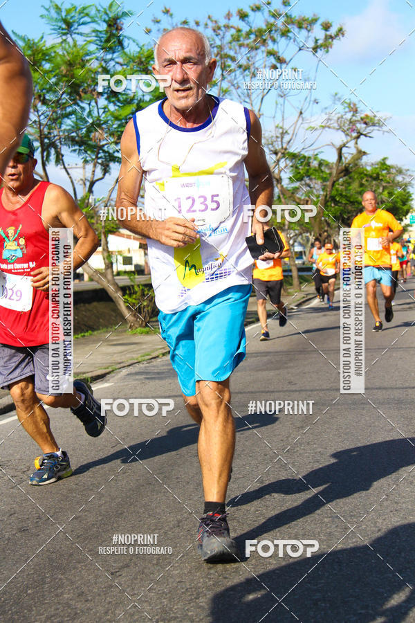 Buy your photos of the eventWest Run on Fotop