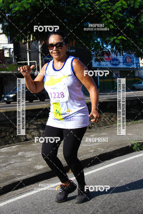Buy your photos of the eventWest Run on Fotop