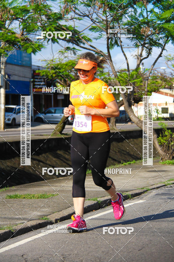Buy your photos of the eventWest Run on Fotop