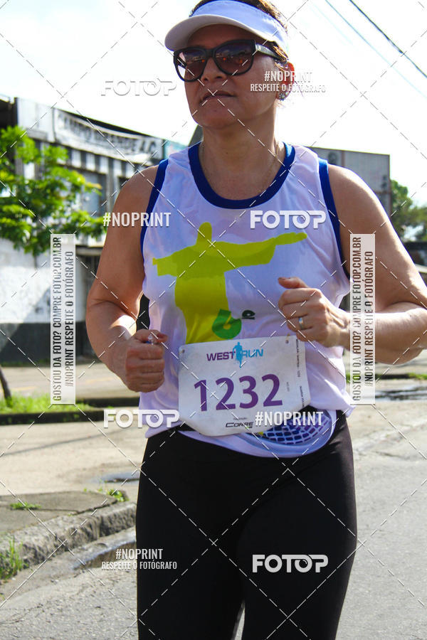 Buy your photos of the eventWest Run on Fotop