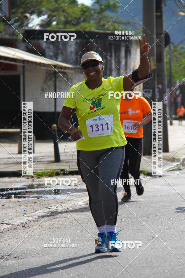 Buy your photos of the eventWest Run on Fotop