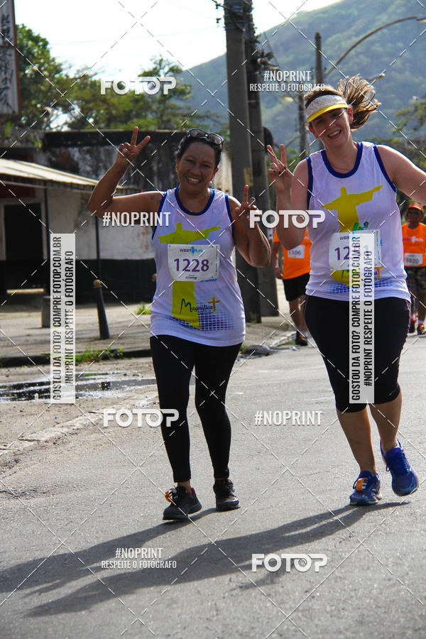 Buy your photos of the eventWest Run on Fotop