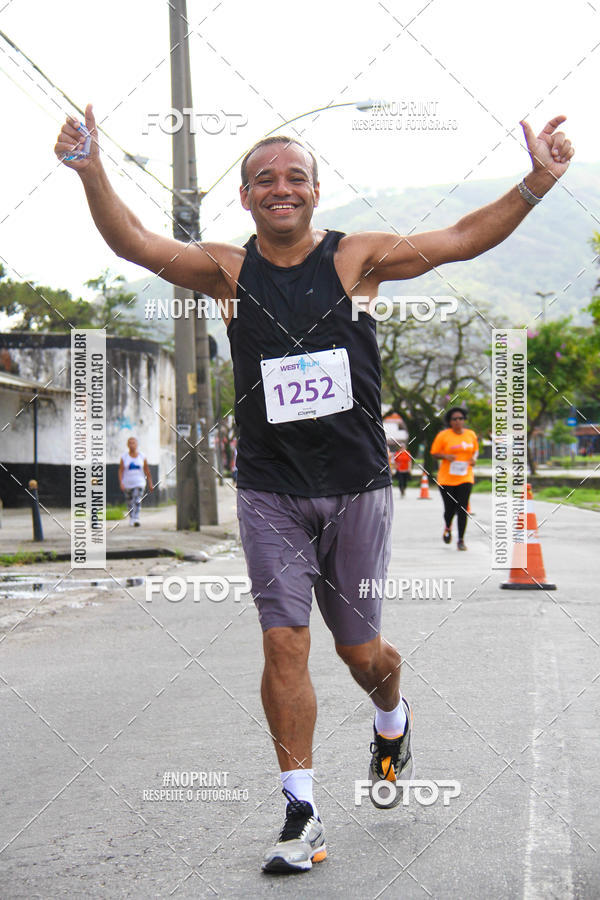 Buy your photos of the eventWest Run on Fotop