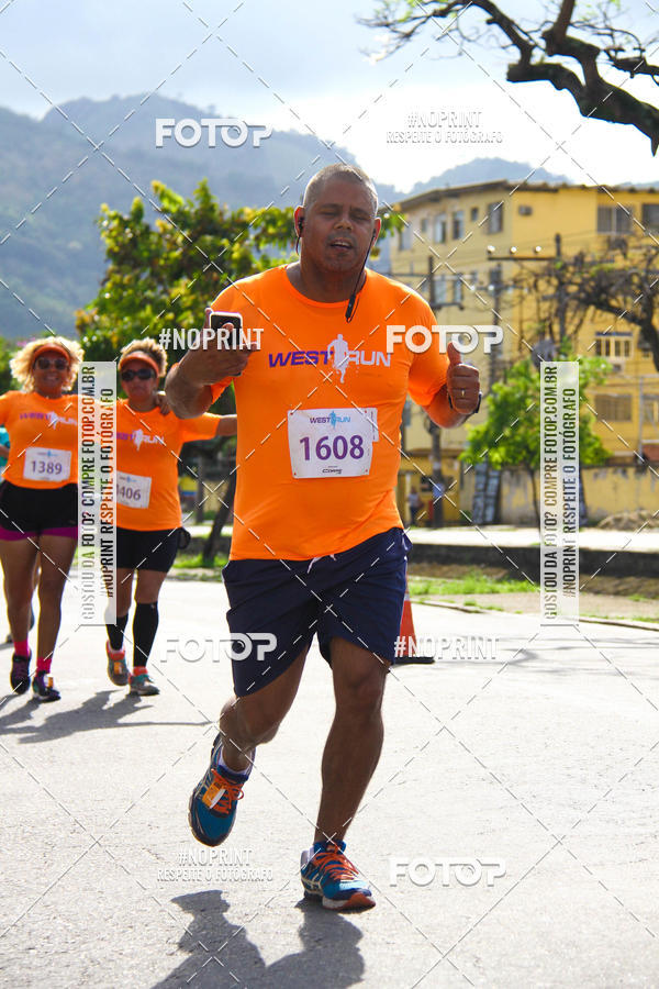Buy your photos of the eventWest Run on Fotop