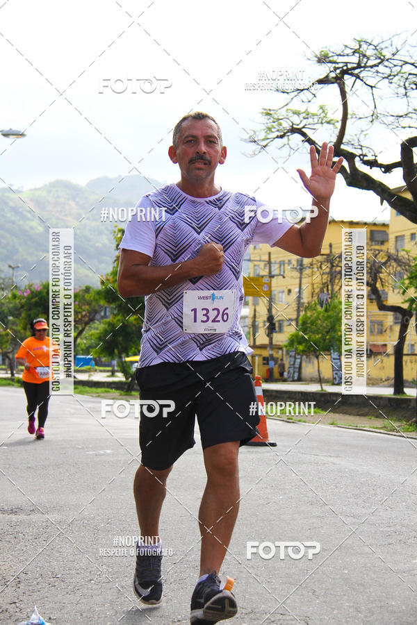 Buy your photos of the eventWest Run on Fotop