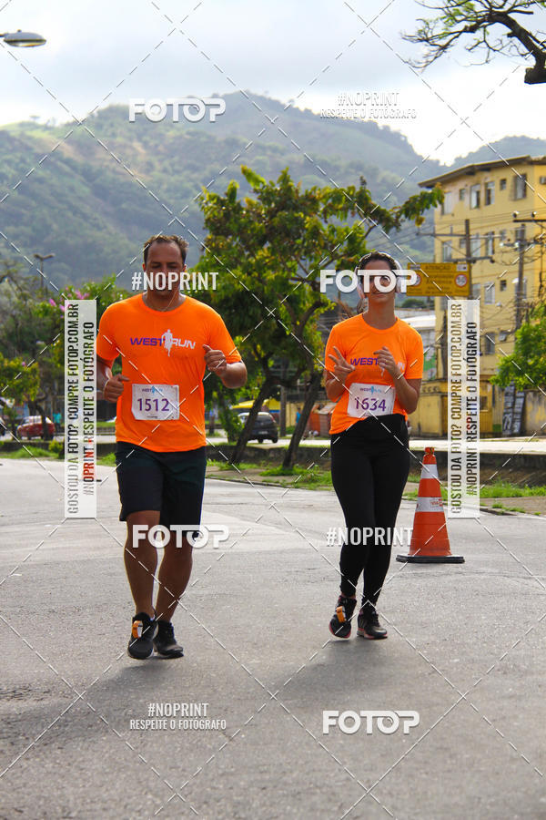 Buy your photos of the eventWest Run on Fotop