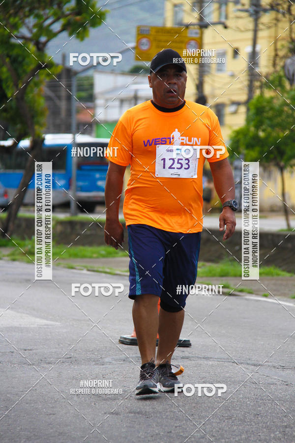 Buy your photos of the eventWest Run on Fotop