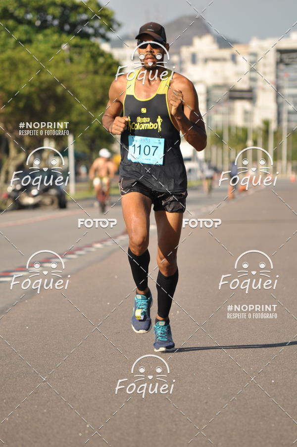 Buy your photos of the event21KES - Meia Maratona do Esprito Santo on Fotop
