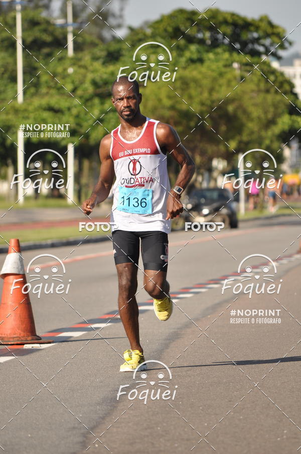 Buy your photos of the event21KES - Meia Maratona do Esprito Santo on Fotop