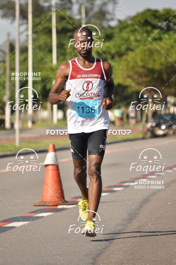 Buy your photos of the event21KES - Meia Maratona do Esprito Santo on Fotop