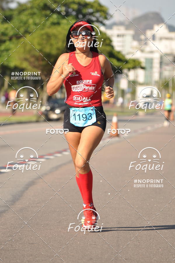 Buy your photos of the event21KES - Meia Maratona do Esprito Santo on Fotop