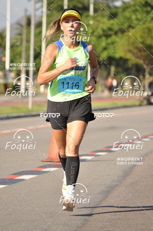 Buy your photos of the event21KES - Meia Maratona do Esprito Santo on Fotop