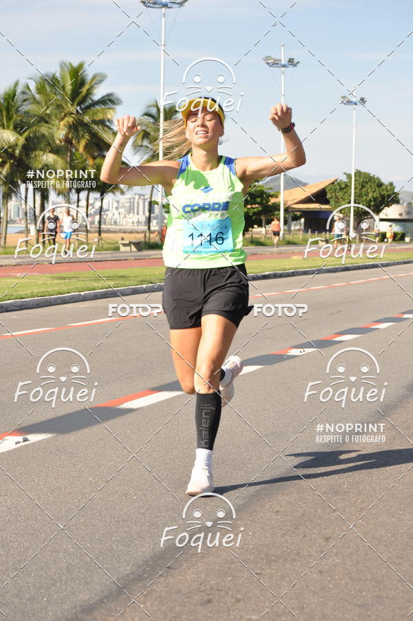 Buy your photos of the event21KES - Meia Maratona do Esprito Santo on Fotop
