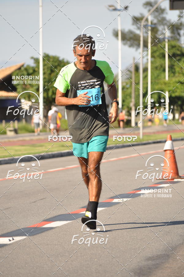 Buy your photos of the event21KES - Meia Maratona do Esprito Santo on Fotop