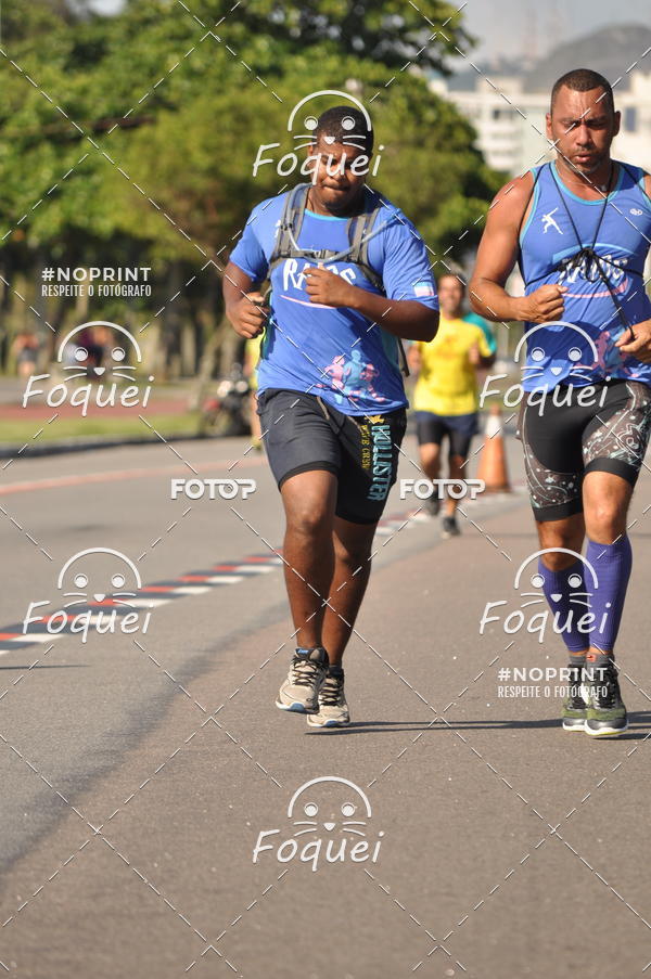 Buy your photos of the event21KES - Meia Maratona do Esprito Santo on Fotop