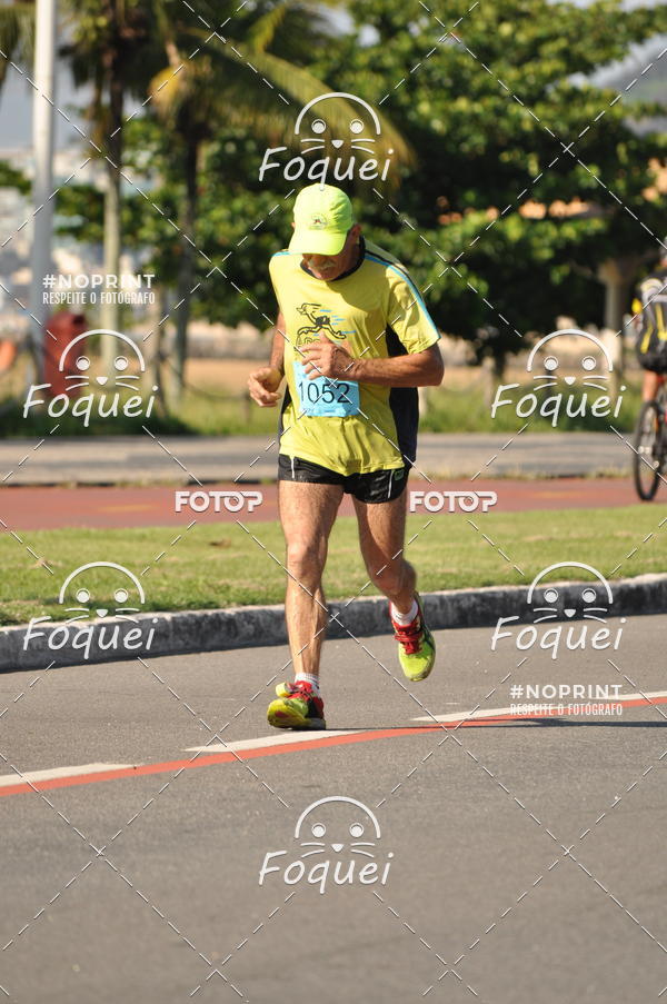 Buy your photos of the event21KES - Meia Maratona do Esprito Santo on Fotop