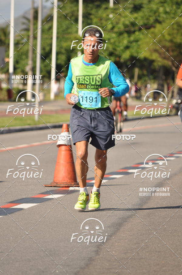 Buy your photos of the event21KES - Meia Maratona do Esprito Santo on Fotop