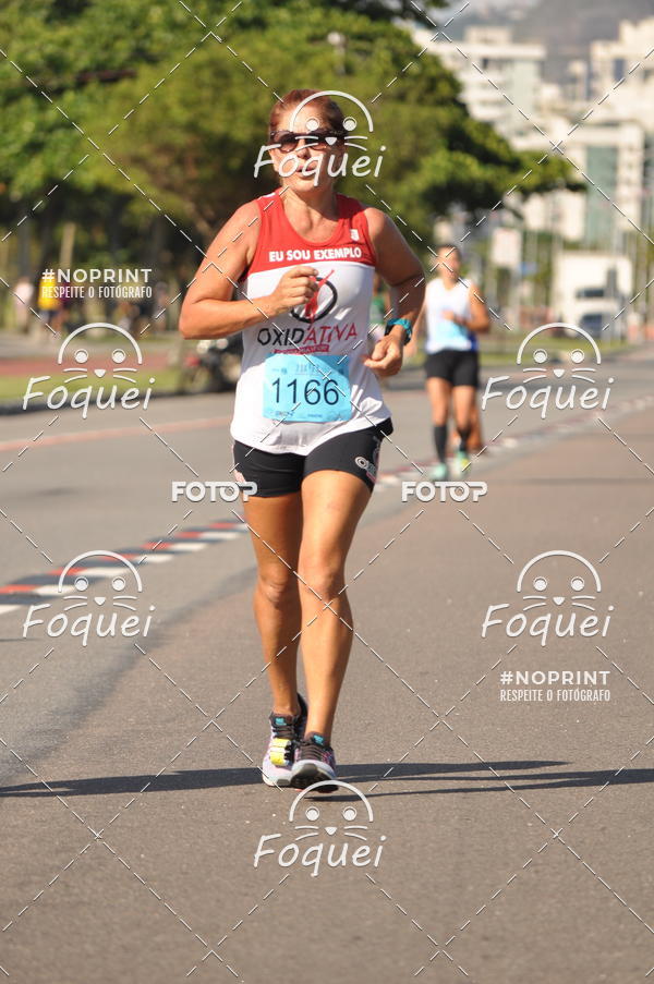 Buy your photos of the event21KES - Meia Maratona do Esprito Santo on Fotop