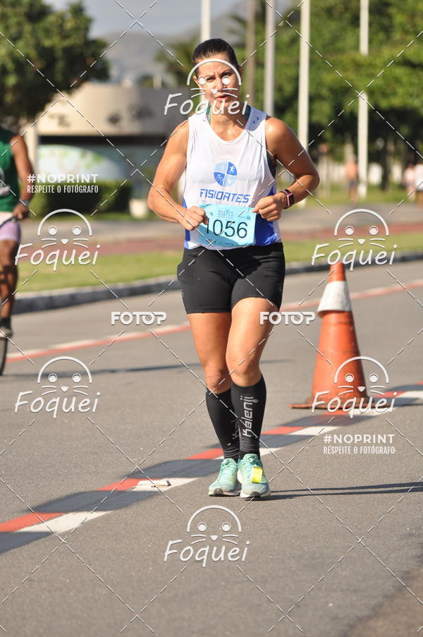 Buy your photos of the event21KES - Meia Maratona do Esprito Santo on Fotop