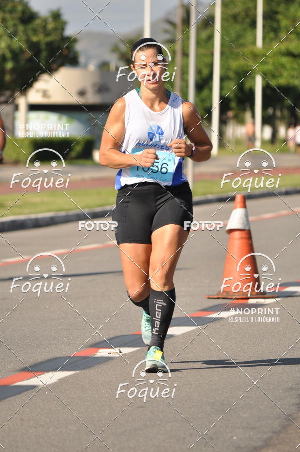 Buy your photos of the event21KES - Meia Maratona do Esprito Santo on Fotop