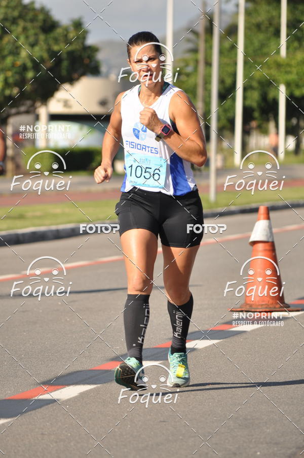 Buy your photos of the event21KES - Meia Maratona do Esprito Santo on Fotop