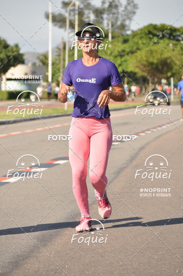 Buy your photos of the event21KES - Meia Maratona do Esprito Santo on Fotop