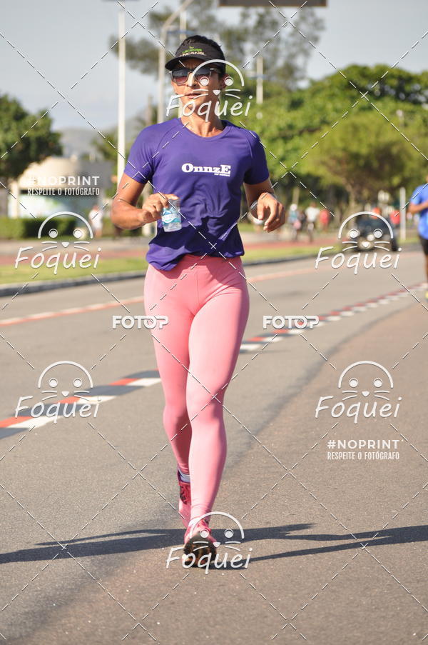 Buy your photos of the event21KES - Meia Maratona do Esprito Santo on Fotop