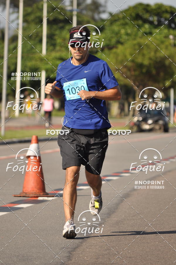 Buy your photos of the event21KES - Meia Maratona do Esprito Santo on Fotop