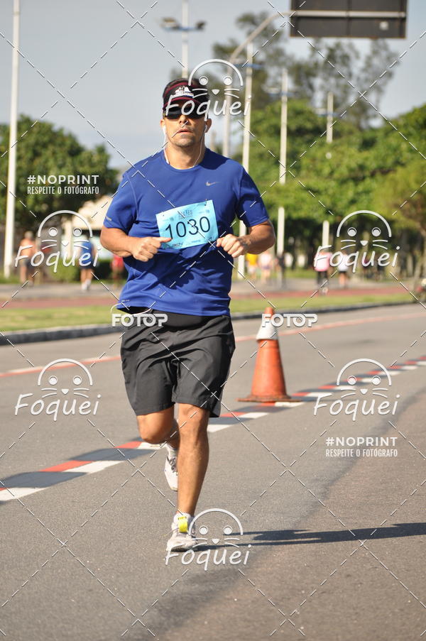 Buy your photos of the event21KES - Meia Maratona do Esprito Santo on Fotop