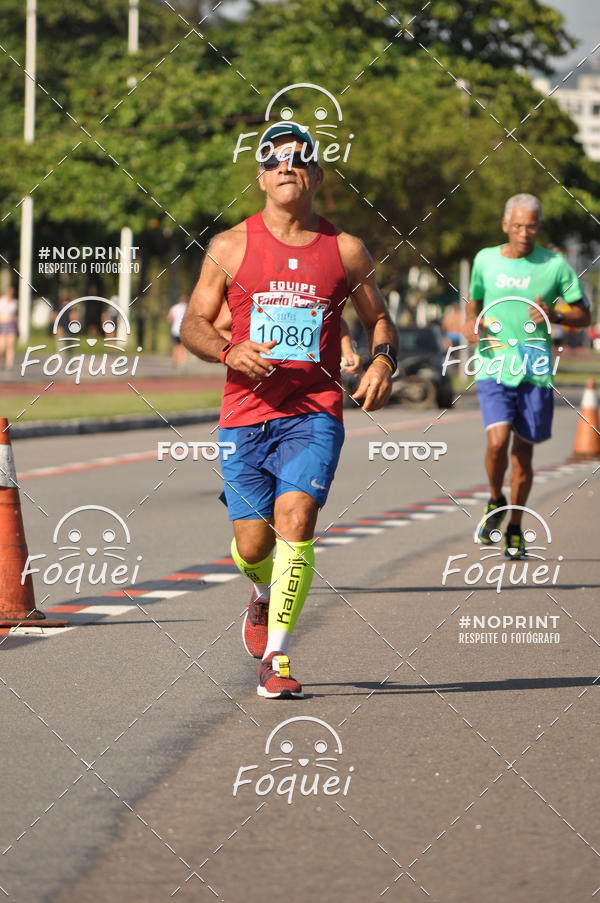 Buy your photos of the event21KES - Meia Maratona do Esprito Santo on Fotop