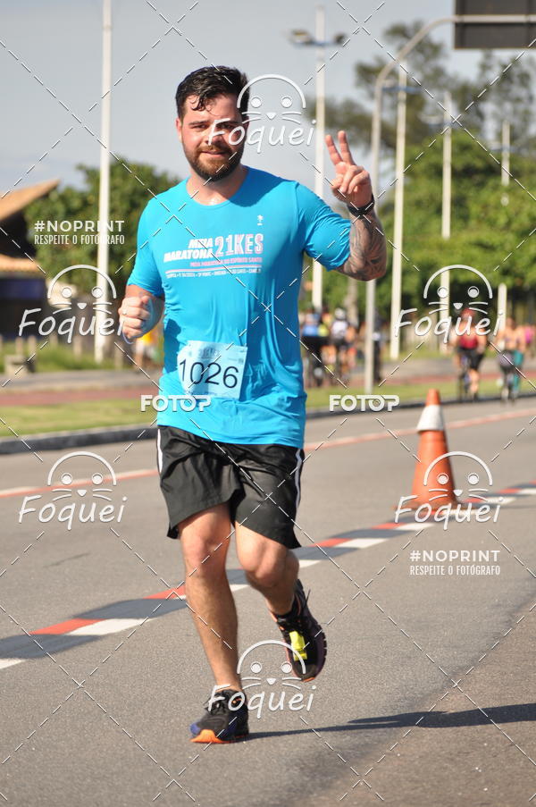 Buy your photos of the event21KES - Meia Maratona do Esprito Santo on Fotop